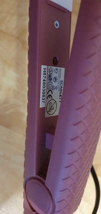 Вирівнювач для волосся Scarlett SC-068, утюжек для волос, стайлер