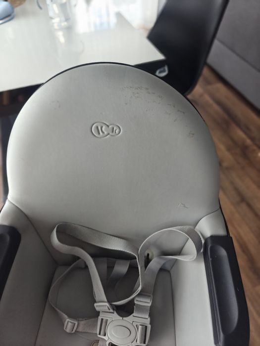 Krzesełko do karmienia KINDERKRAFT Fini Czarne