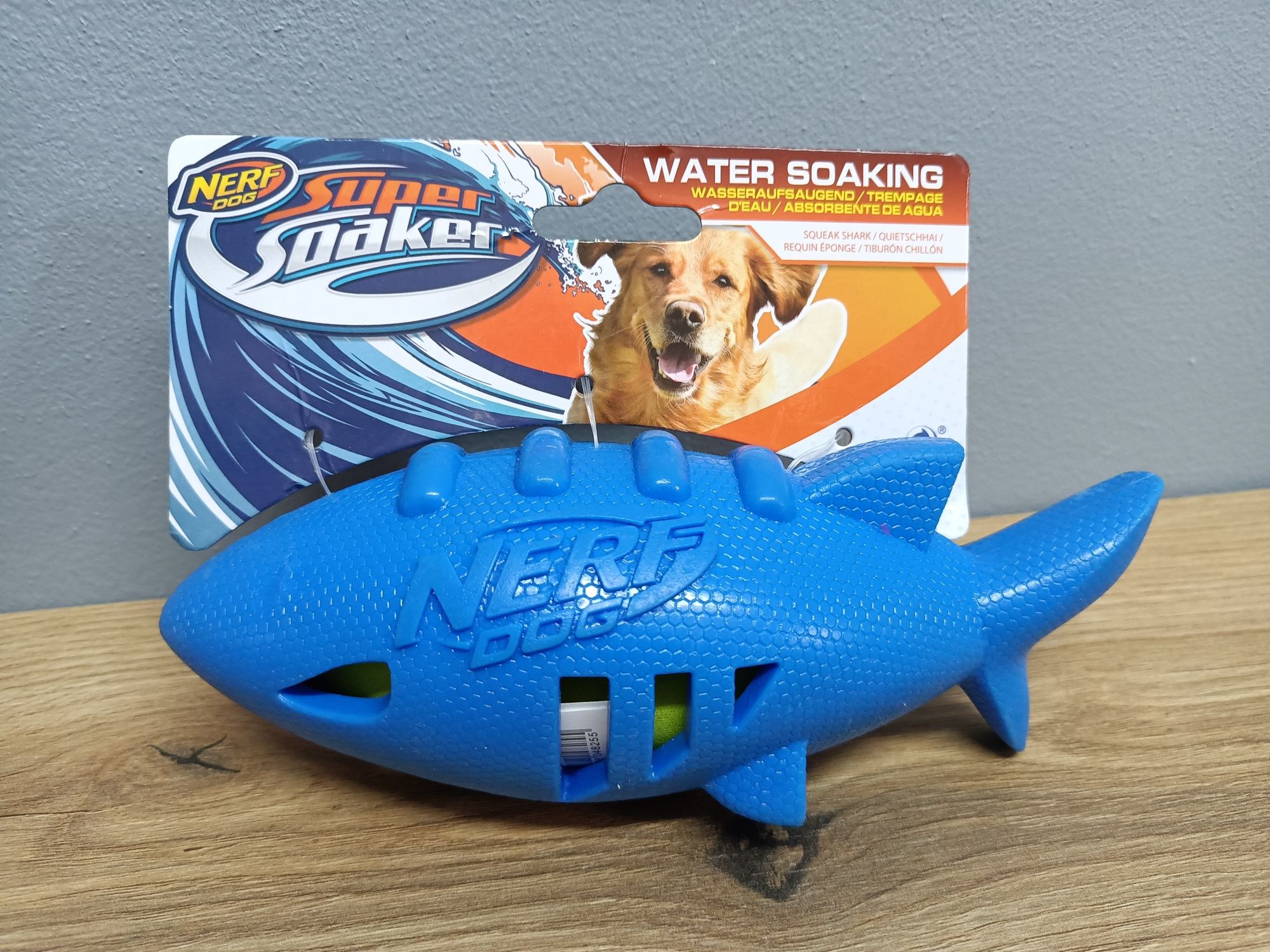 Gryzak dla psa Rekin piszczawka Nerf Dog