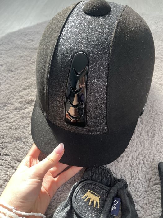 kask jeździecki start 54 czarny zamszowy błyszczący brokat jazda konna