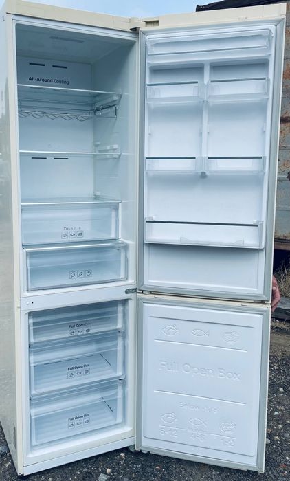 Продам холодильник Samsung no frost