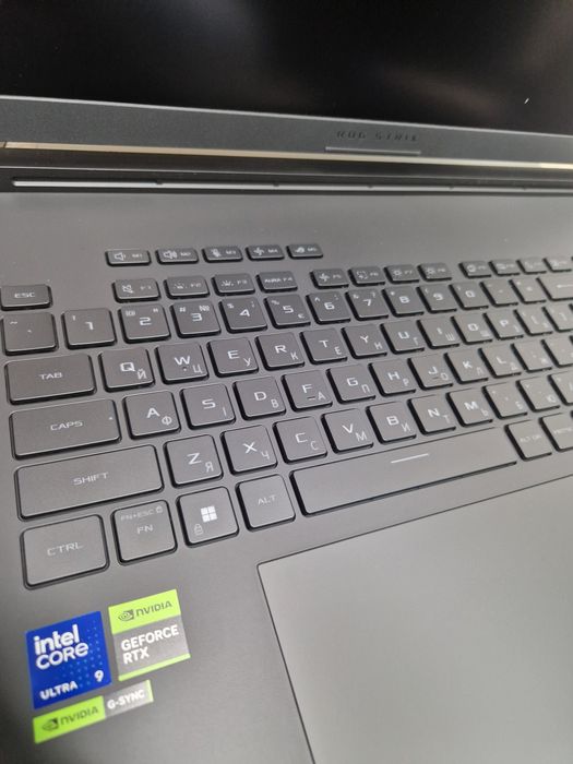 Лазерне гравіювання (ноутбук/ПК), металу, пластику, сувенірів, бренду