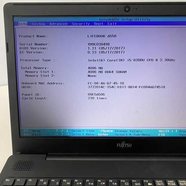 Computador portátil Fujitsu LIFEBOOK A556 i5-6200