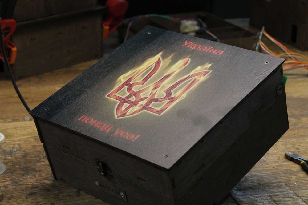 Наливатор автобармен з гравіюванням на 8 6 і 4 чарки СУПЕР наливайка