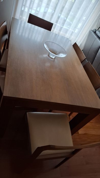 Mesa e Cadeiras Nogueira Paularte