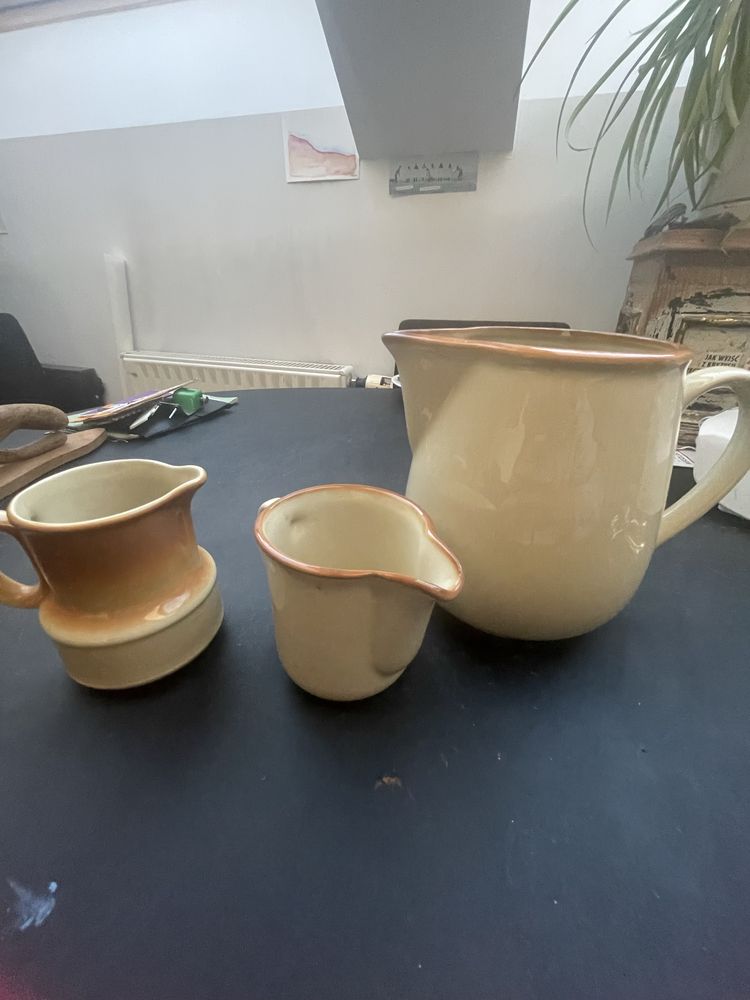 Dzbanki ceramiczne do mleka