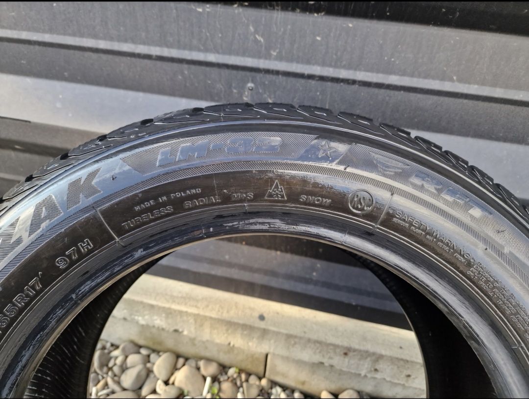 Шини Bridgestone Blizzak lm 32sz