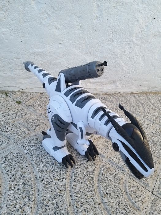 Dinossauro  telecomandado