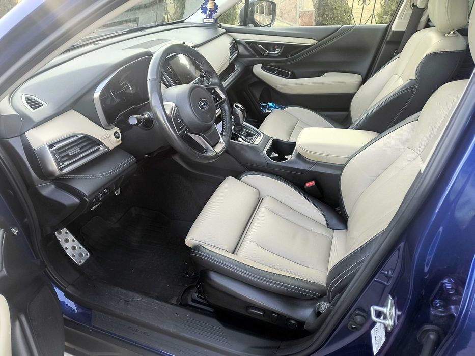 Subaru Outback Platinium salon Polska