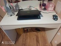 Biurko białe Ikea