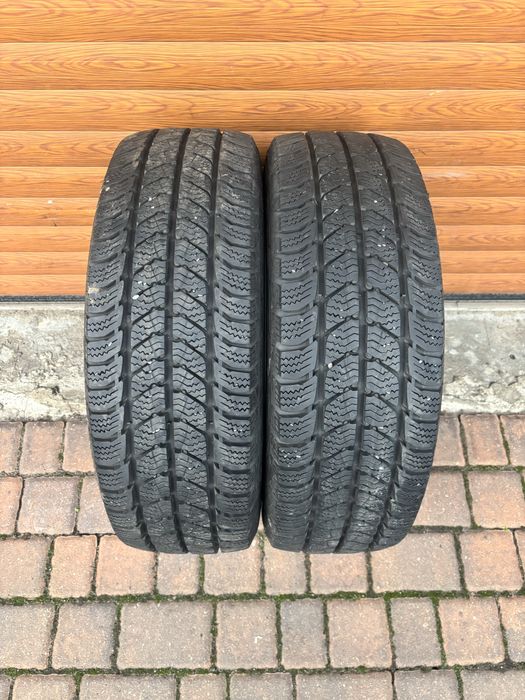 205/65/16C Uniroyal 2 opony zimowe 2021r