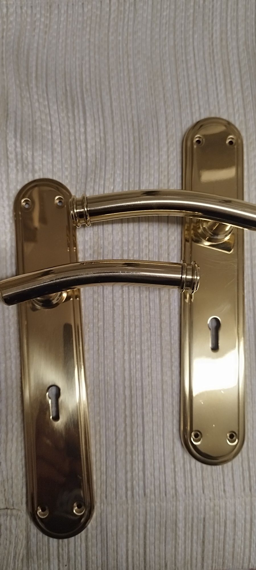 Puxadores de latão para porta interior 12€ cada puxador .