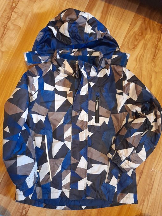 Kurtka chłopięca zimowa 122/128