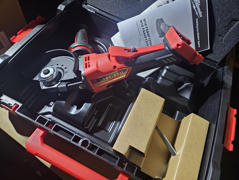 Milwaukee M18 FSAGF125XPDB szlifierka/kątówką/diax 125mm