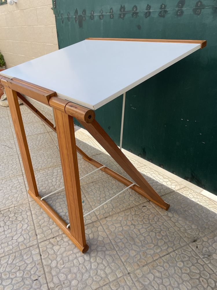 Estirador/ mesa de desenho inclinável