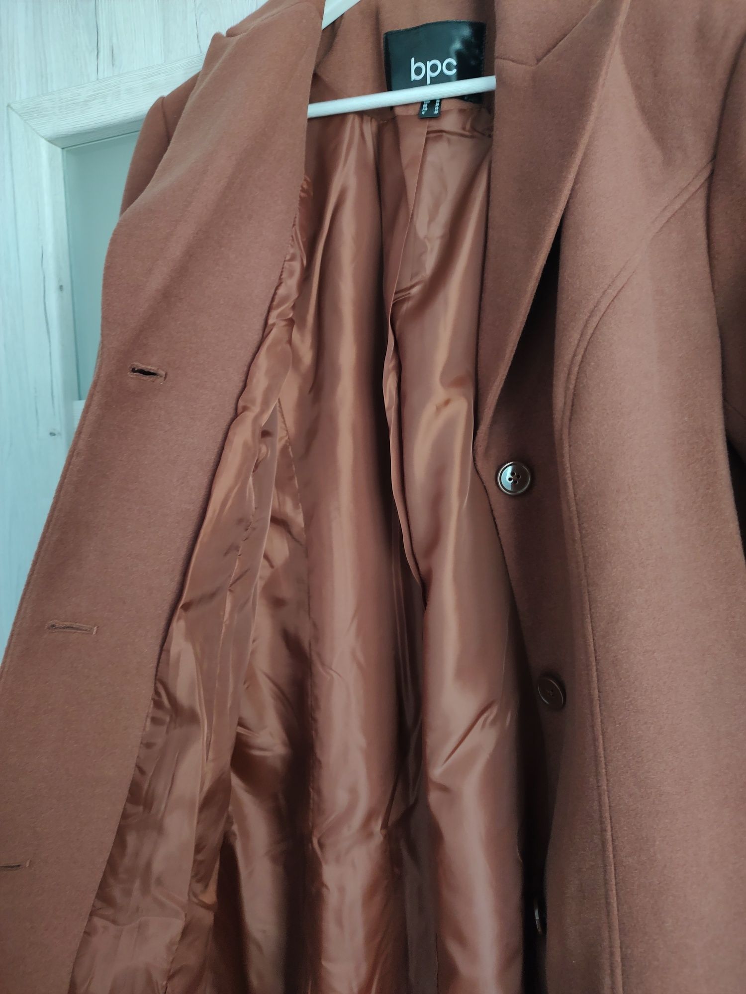 Brązowy nowy długi płaszcz Bonprix 46
