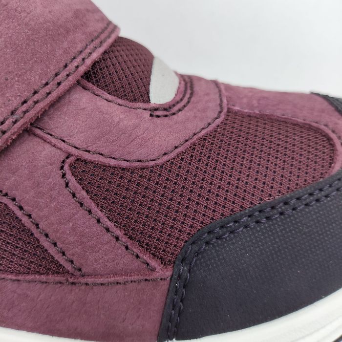 Зимові дитячі ботінки ессо нові 39 р чоботи черевики snow  mountain