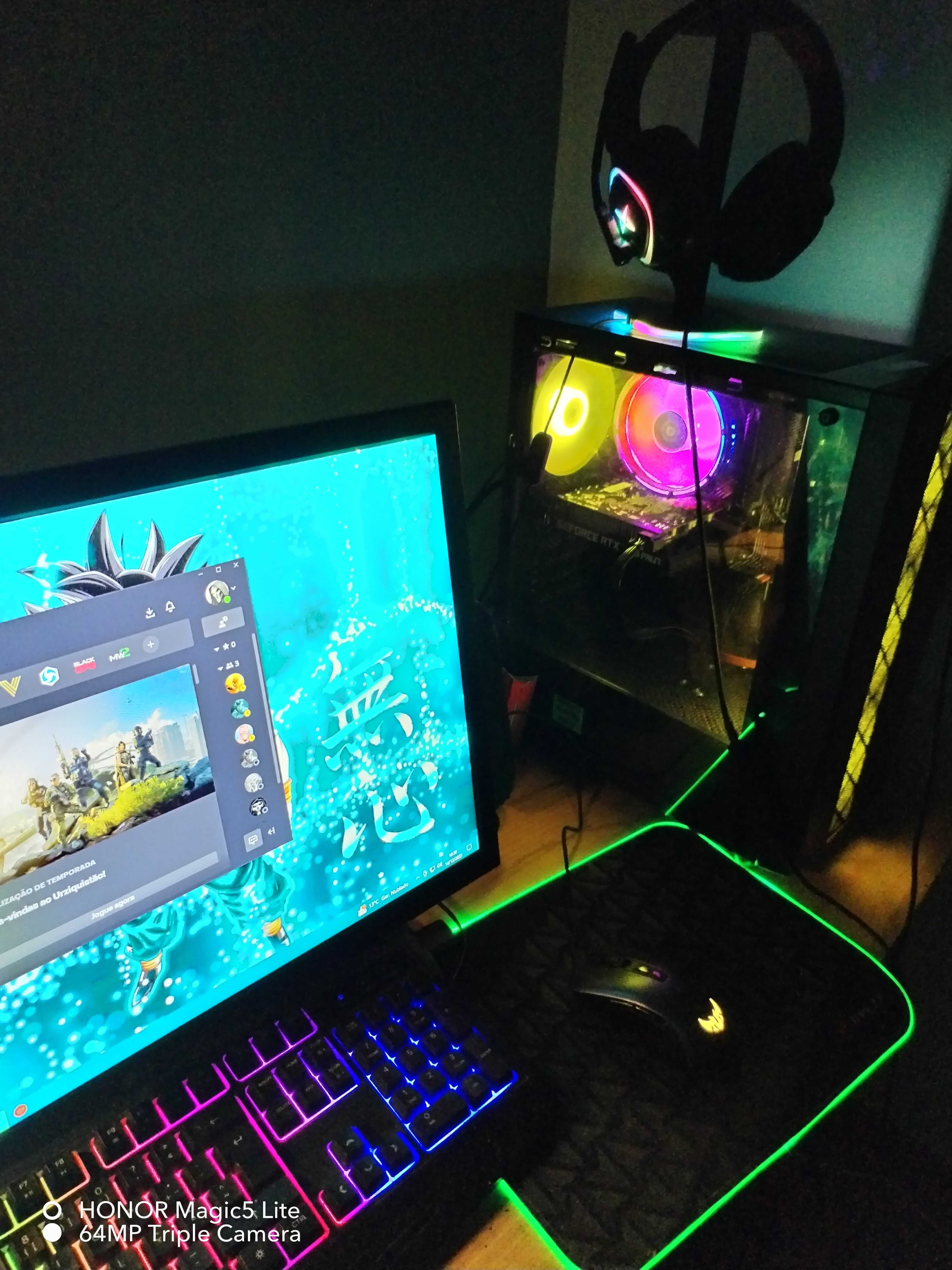 Vendo pc gaming, usado mas nao muito, necessita de uma limpeza