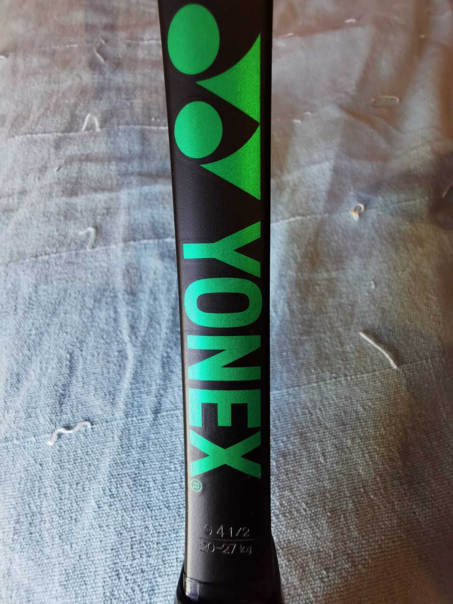 Yonex VCORE PRO 97H (330g) L4 Racket