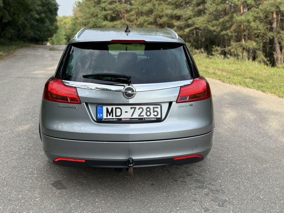 Продам Опель Инсигния