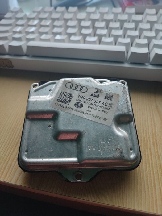 Блок управління фари Ауді А4