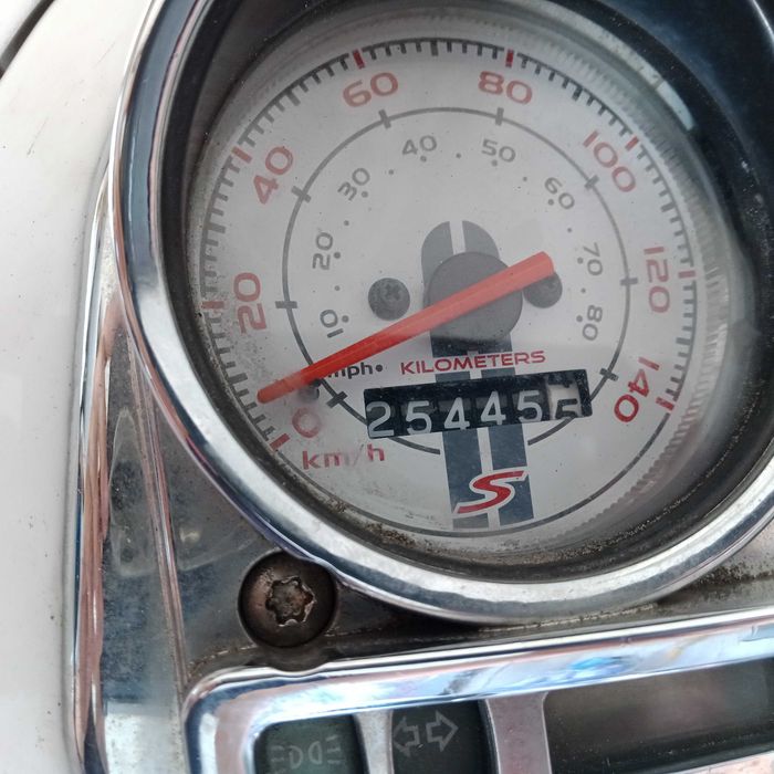 Piaggio VESPA S125