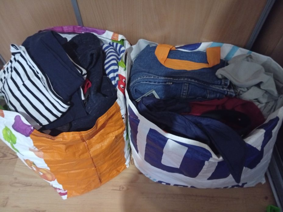 Duża paka ciuszkòw damskich M/L