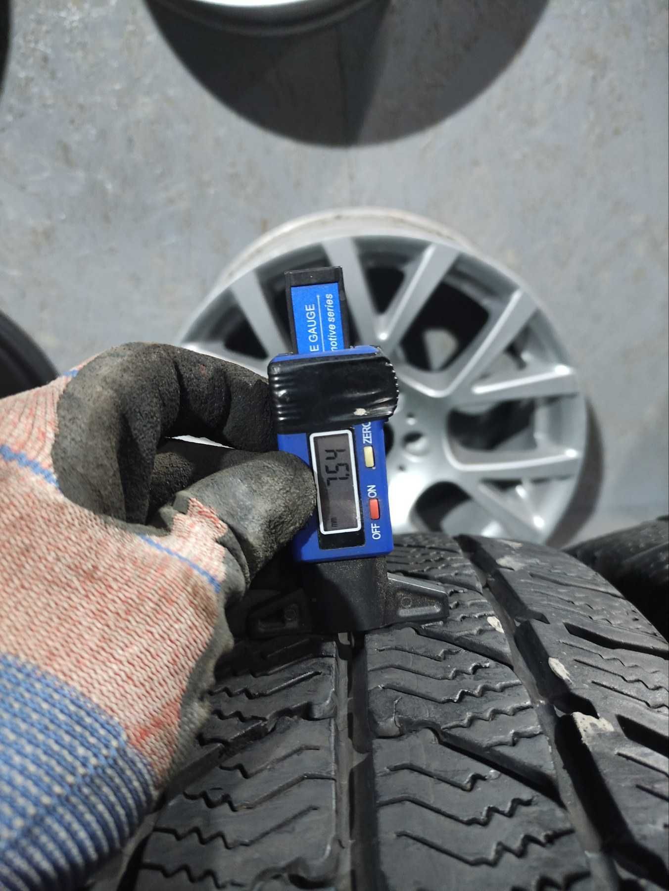 Шини Semperit Van-Grip 3 225/75R16C Комплект Зимові Б/у Склад Оригінал