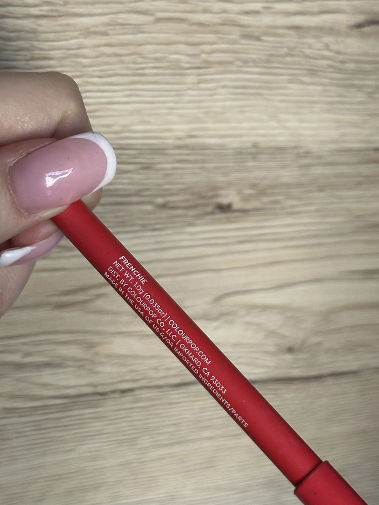 Konturówka do ust Colourpop frenchie