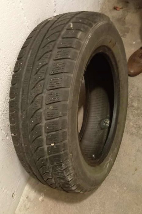 Opony zimowe Dunlop 4 szt