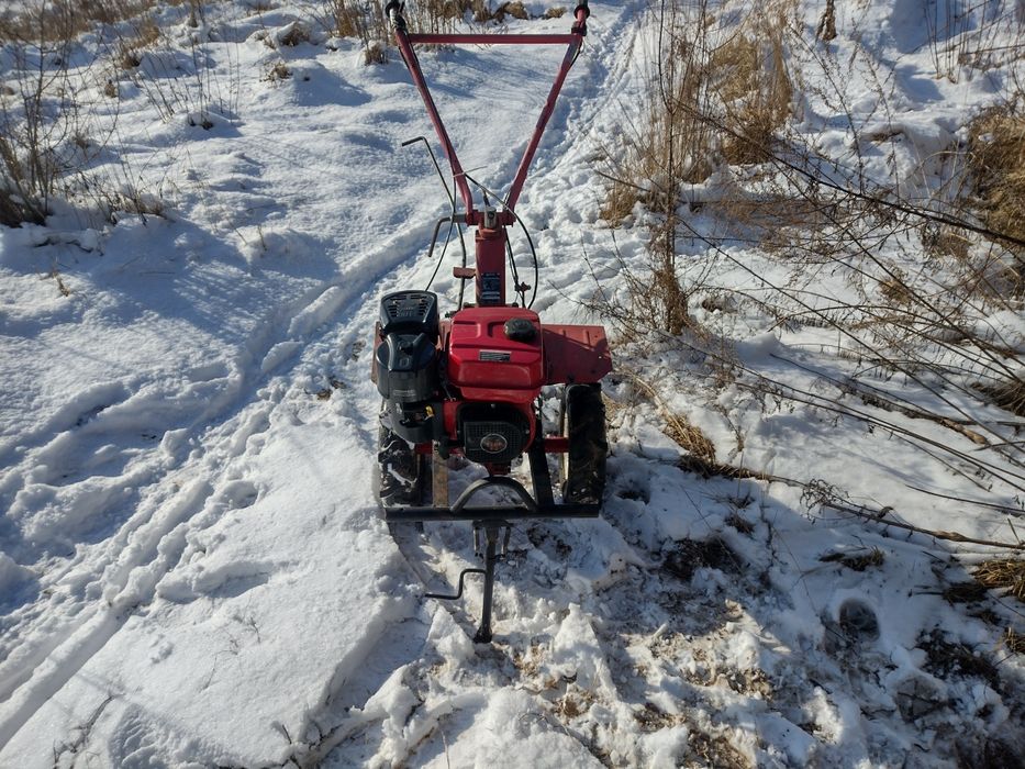Мотоблок бензиновий мотор новий тільки пройшов обкатку