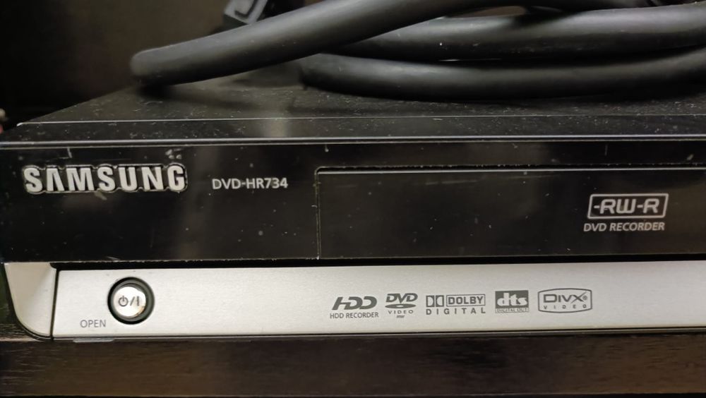 Leitor DVD Samsung DVD-HR738 DVD-Recorder