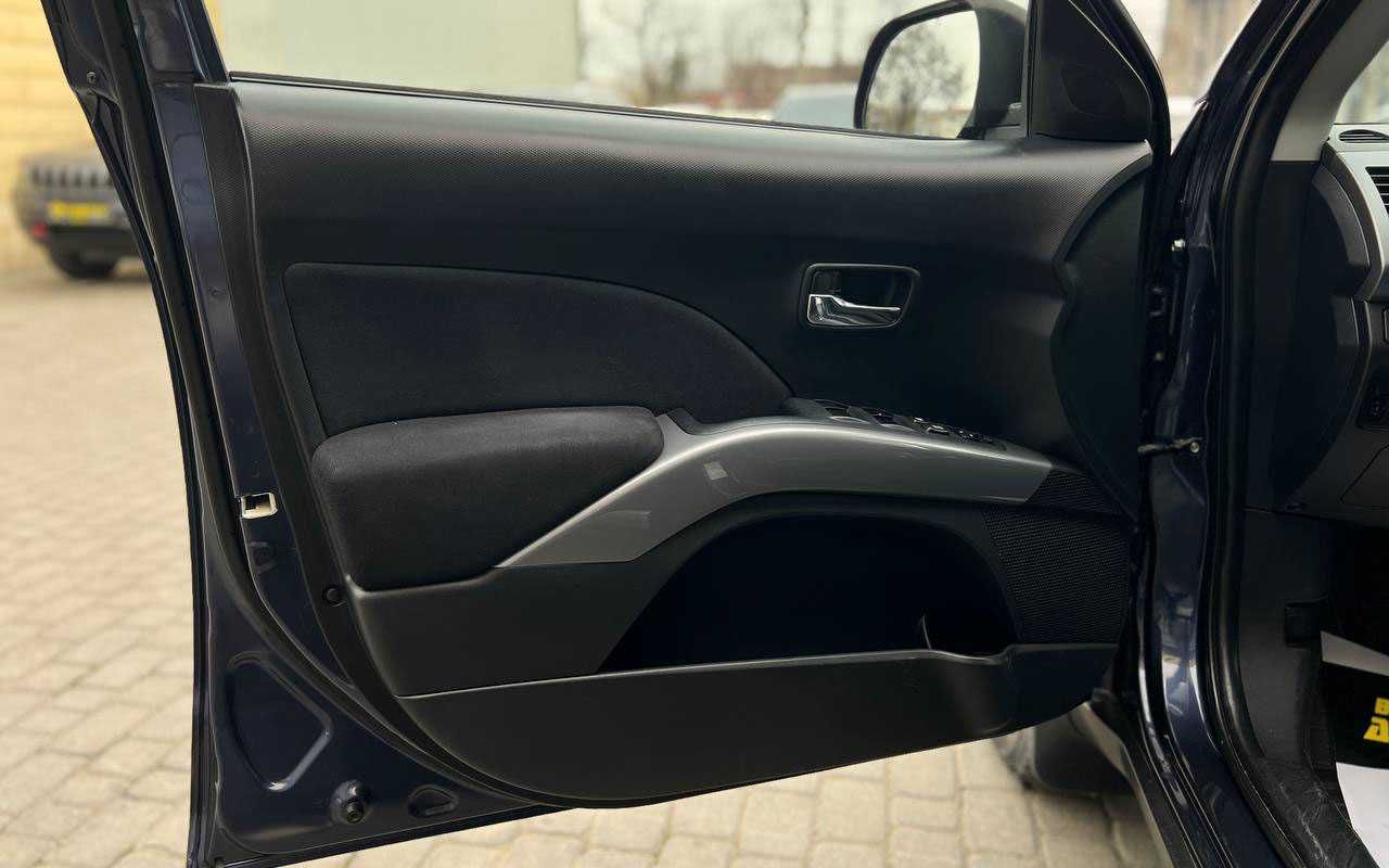 Mitsubishi Outlander 2007