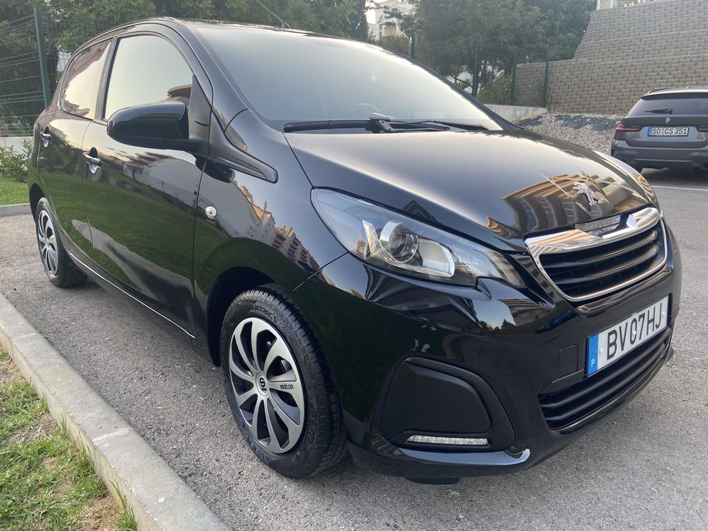 2015 • Motor Toyota • 72 cv • Poucos Km • Sem Riscos • Camera de Ré