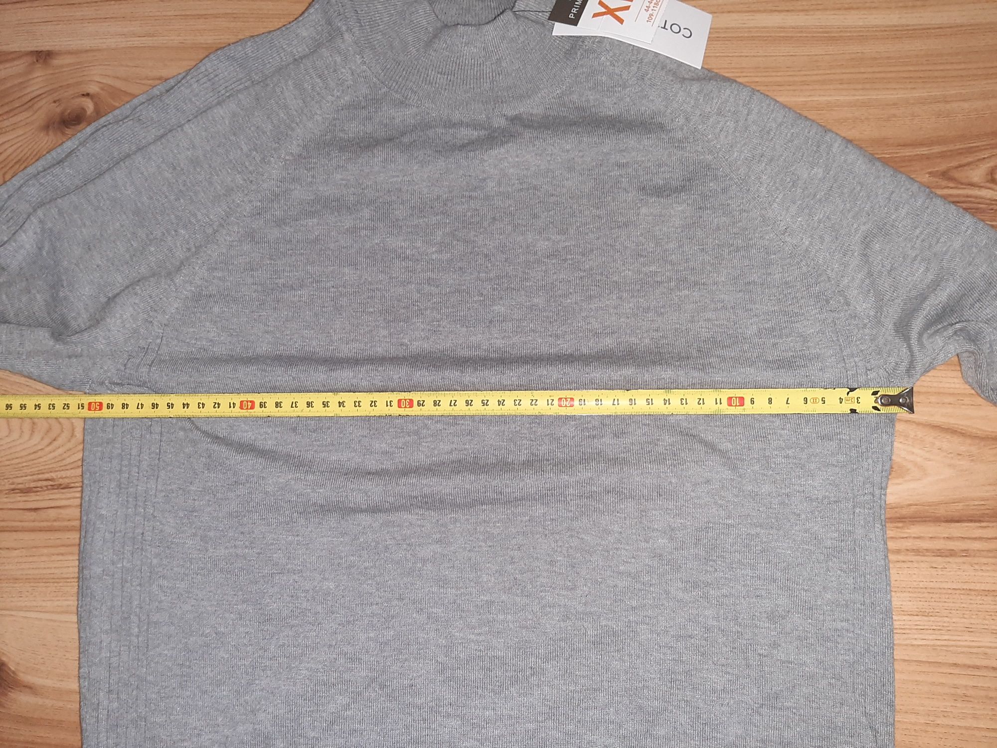 Sweterek firmy Primark rozmiar XL
