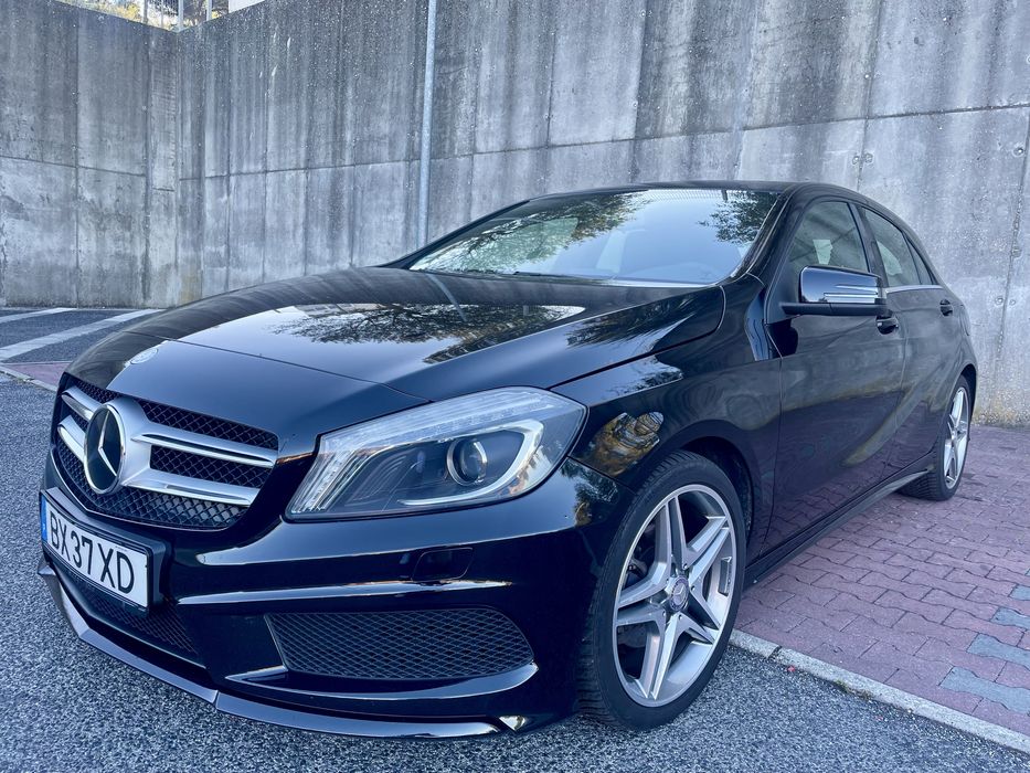 Mercedes A200 AMG Leds Est. c/ Pele Alcantra Camera Traseira