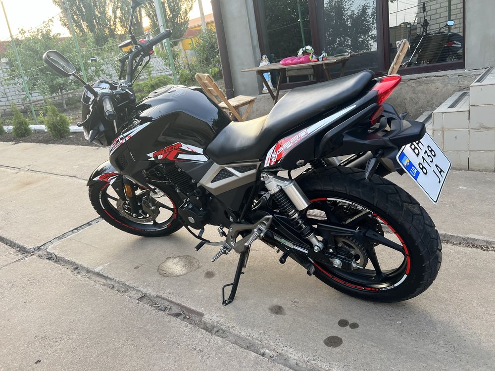 Geon pantera 250