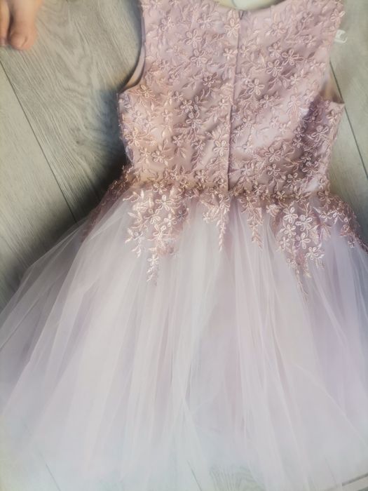 Плаття для випускного в дитячий садок