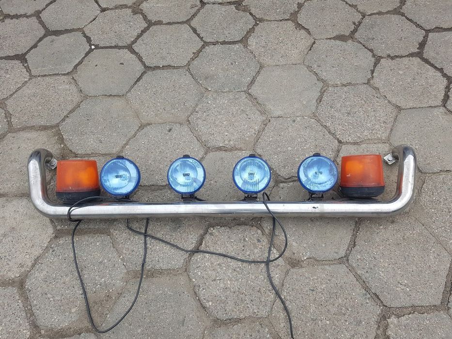 ORUROWANIE DACHU DACHOWE HALOGENY KOGUTY DAF XF 106 EURO 6 KABINA SPACE CAB