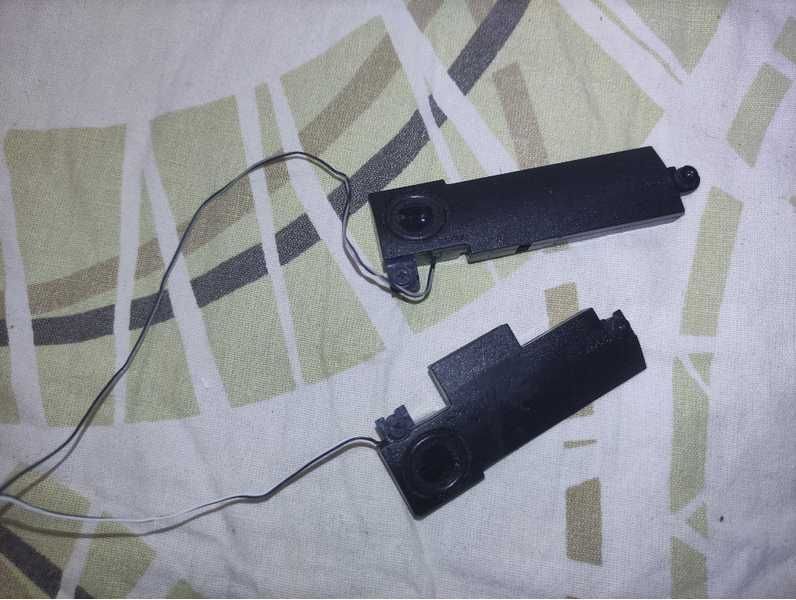 Dell Latitude E6220 – Głośniki wewnętrzne stereo – lewy + prawy