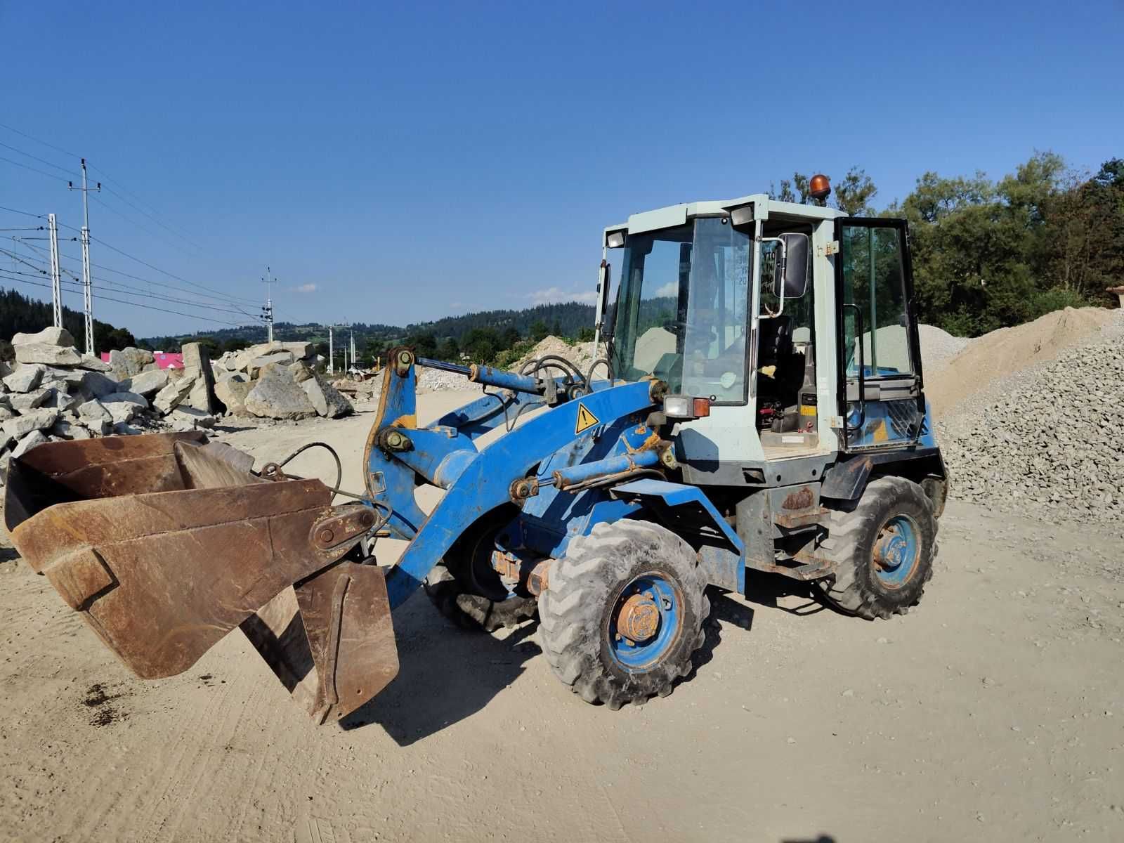 Ładowarka liebherr stereo