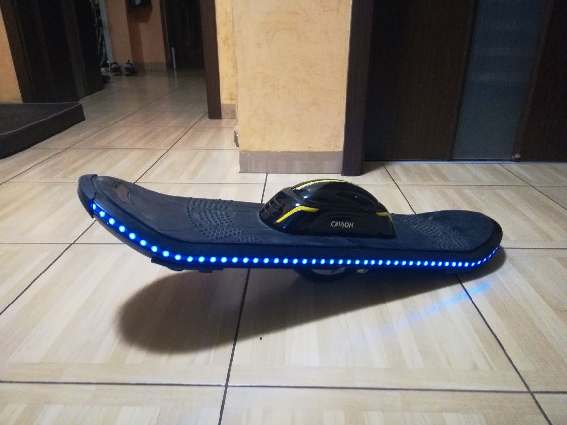 Skateboard One Wheel. Deskorolka elektryczna