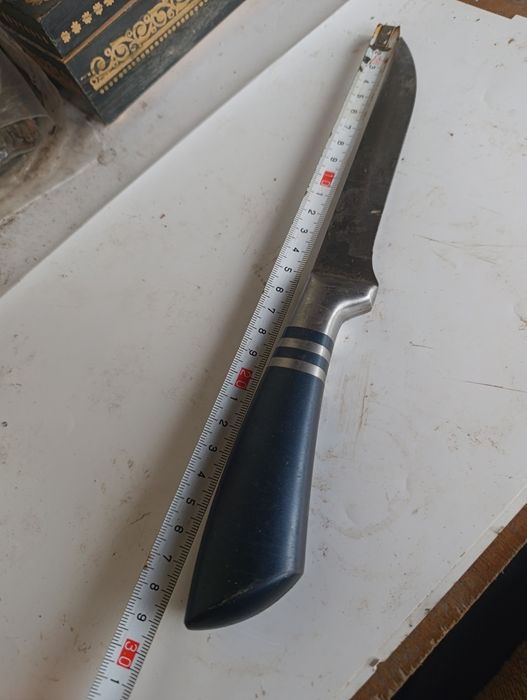 Кухоний ножи розние.