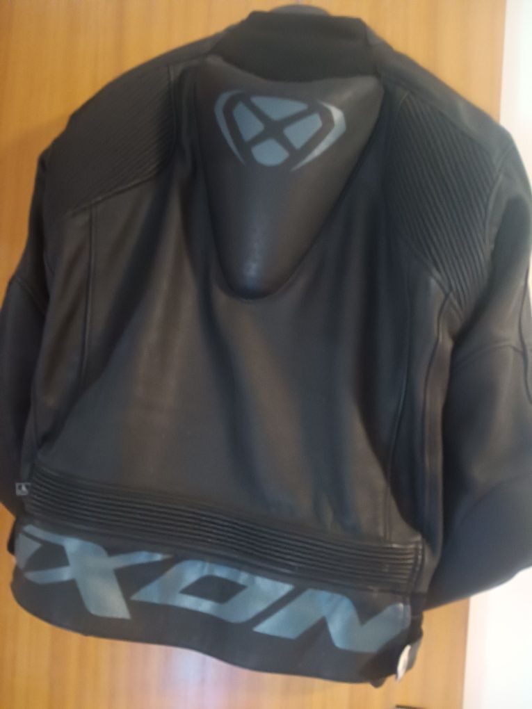 Casaca motard ixon