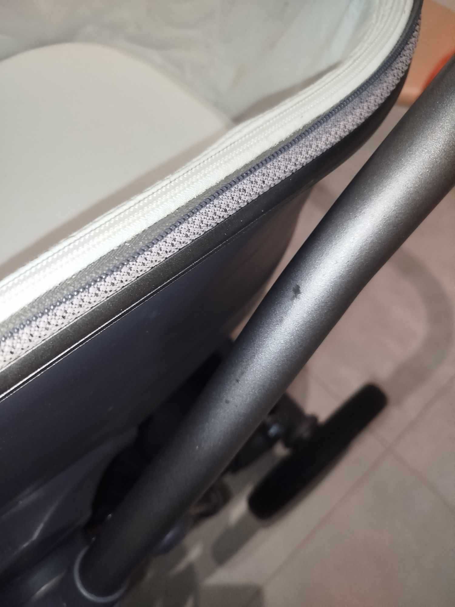 Wózek 2w1 z torbą pielęgnacyjną BEBETTO BRESSO