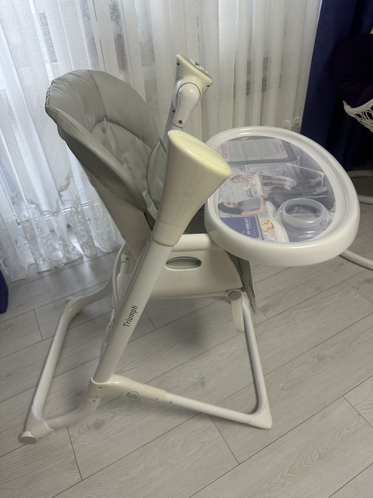 Стільчик-качеля для годування Carrello Triumph CRL-10302 Cloud Grey
