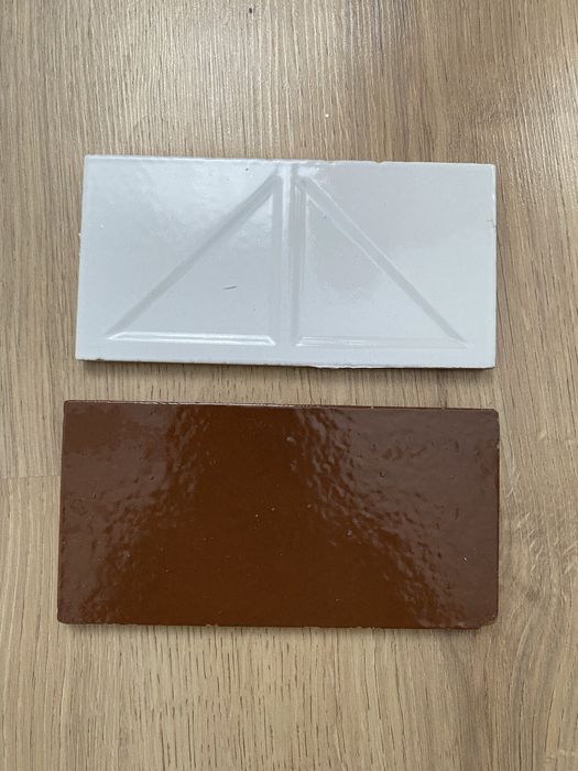 Продам недорого плитку наружну
