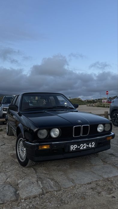 BMW E30 316 Clássico