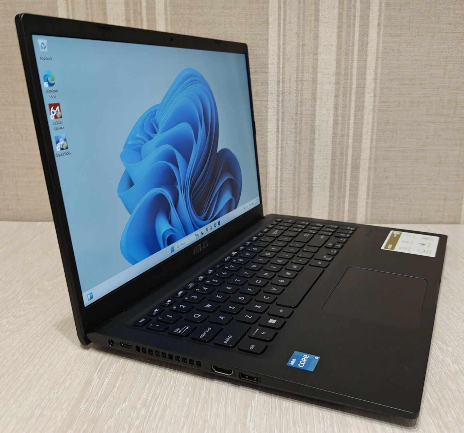 Asus VivoBook 15,6" FHD IPS, Core I3 1115G4, 12GB DDR4 128 SSD+1TB HDD