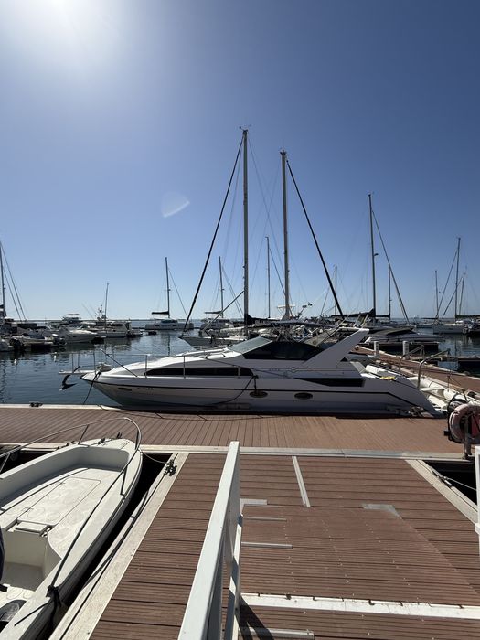 Barco Bayliner Avanti 10m